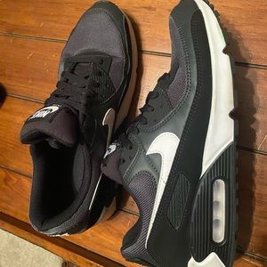 Nike air max men’s size is size 12
